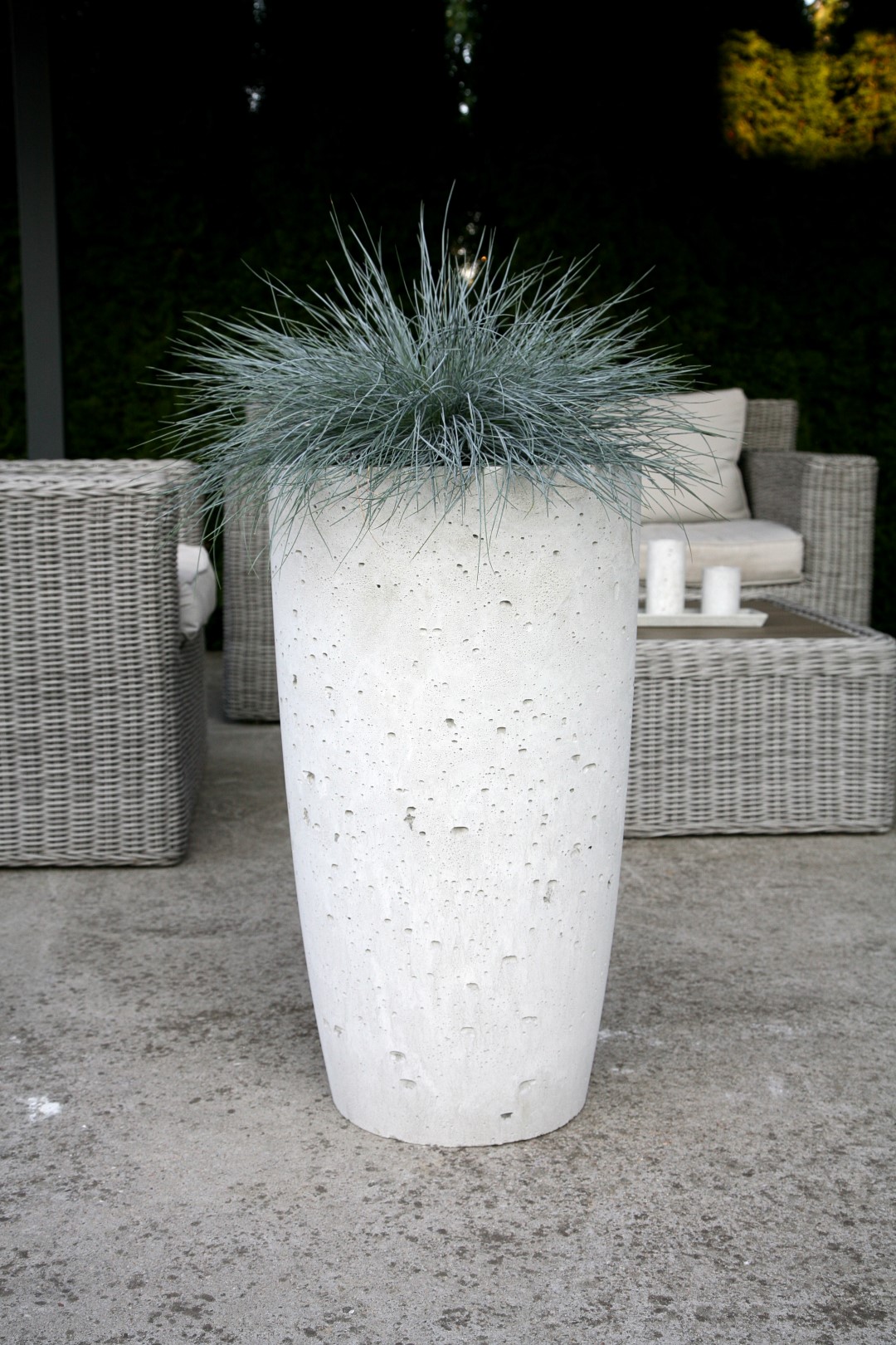 Betonový Květináč - Kulatý, velký